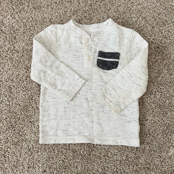 Cat & Jack toddler boys long sleeve button down henley tshirt top size 18 months - Picture 2 of 7